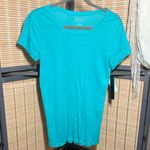 Daisy Fuentes  Turquoise Short Sleeve Tee NWT Photo 0