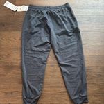 Vuori  Pants Photo 1