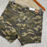 Judy Blue NWT  Camo Army Print Shorts 4” High Rise Frayed Hem Size XL Photo 7