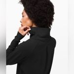 Lululemon ‎ Black High Lines Pullover Sweatshirt With Pockets EUC Size 8 Photo 3