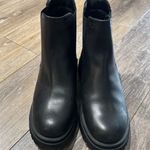 Old Navy  black boots Photo 0