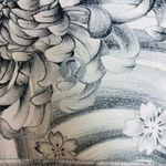 Lululemon Train Times 7/8 Pants White Flower Leggings Womens Size 8 Photo 9