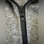 Helly Hansen  half zip up sweatshirt size Large Photo 2