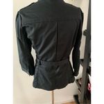 White House | Black Market  light jacket, size 6 black color ruffles with a belt Photo 2
