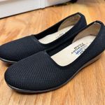 Life Stride Indy Wedge black flats Slip-On comfort shoes size 7 W Photo 1