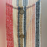 W5  Ribbed Short Sleeve Cream Short Ruffle Sleeve Wooden Button Blouse Size M Photo 5