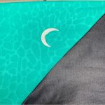 Zyia  Active Jade River Stone Metallic Light n Tight
High Rise 7/8 Legging Photo 8