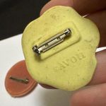 Lot Of 2 Signed Avon Flower Floral Brooch Pins Photo 5