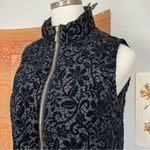 Kenneth Cole Black Velvet Brocade Detail Puffer Zip Up Vest Small Photo 2