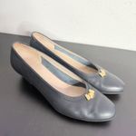 Salvatore Ferragamo  Boutique Navy Blue Heels Size 7.5 Gold Crest Low Heel‎ Pumps Photo 12