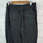 Athleta Womens size 8 Brooklyn Lined Camo Jogger Pant Black Photo 5