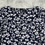 Banana Republic  Shirt Women Small Blue White Floral Flowers Casual Office Travel Photo 3