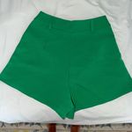 Cloud Ten Green Shorts Photo 4