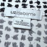 Liz Claiborne Sleeveless Blouse Womens Small White Black Print V Neck Career Photo 3