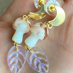 Handmade Kawaii y2k fairy pink mushroom & leaf glass beads moon dangle earrings🍄🌈💕 Photo 2