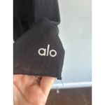 Alo Lightweight‎ Tank Top Size Medium Black Photo 3