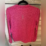 Nike long sleeve running shift.size xs Photo 1