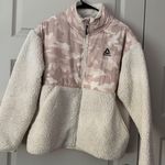 Reebok Jacket Photo 2