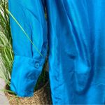 Neiman Marcus  100% Silk Blue Button Front & Back Oversized Blouse Top L Photo 4