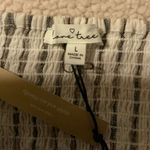 Love Tree  cropped top size L NWT Photo 2