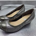 Cole Haan  Metallic Green/Pewter Wedge Heel Shoes Round Toe Size 8B Photo 0