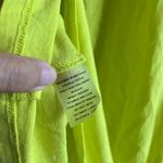 Ann Taylor  Tee Shirt Top Yellow Womens Size L V Neck‎ Cap Sleeve Photo 2