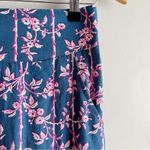 Free People  • Pacific‎ Ocean High Waisted Shorts in Navy & Pink Florals, Size XS Photo 5