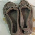 Minnetonka moccasins Kitty suede gray sz 8 Photo 3