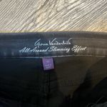 Gloria Vanderbilt  Women's Slimming Size 12 Straight Leg Skinny Jeans Jeggings Photo 1