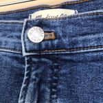 Madewell  Women’s The Perfect Vintage Straight Jean Medium Wash Denim Jeans Photo 5