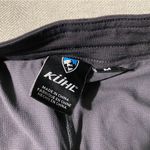 Kuhl medium cargo skort in charcoal. Photo 8