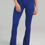 Lululemon $125  Psychic Blue Flare Pants Size 2 Photo 0