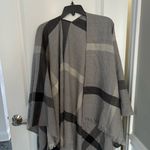 Barbour Blaire Window Pane Serape Photo 1