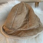 Nine West  Faux Shearling Tan Bucket Hat Photo 7