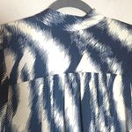 Maison d'Amelie Navy and Cream Blouse Blue Size M Photo 1