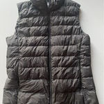 Uniqlo  Ultra Light Down Vest‎ Women Small Black Hike Outdoor Puffer Photo 0