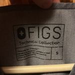 FIGS Catarina One Pocket Scrub Top - Size Small Gray 1507 Photo 2