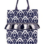 Boutique Tasseled tote bag. Embroidered cotton tall double handles. Photo 0