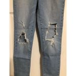 Levi's  721 high rise skinny jeans women's size‎ 27 light medium wash distressed Photo 2