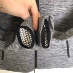 Nike Women’s Grey and Black Heather Golf Dri Fit Jacket Size S Photo 4