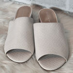 Kelly & Katie  Cream Mules with Quilted Design size 10 open toe casual‎ or formal Photo 0
