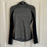 Athleta  Running Wild Half Zip Pullover 138805 Women’s  Size Small Photo 1