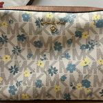 Michael Kors  Purse Photo 6