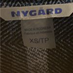 Peter Nygard Nygard blouse. Blue whites black striped. 2/3 sleeve blouse eves. Size XS‎ Photo 2