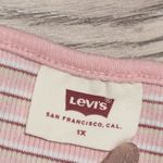 Levi's 🆕 Plus 1X Babydoll Top Short Sleeve Ribbed Tee Shirt Pink Striped NWT Photo 2