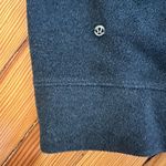 Lululemon Go Forward Pullover in Heathered Core Black Size 10 Photo 5