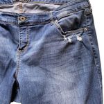 Torrid Premium Distressed jeans, excellent condition, size 22 Measurements: Waist: side to side 22 inches Inseam: 27 inches Photo 5