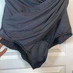 MiracleSuit  Must Haves Oceanus Black Swimsuit V-Neck Size 18W GUC #0662-OC Photo 4