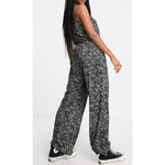 Only  Onlpella Jumpsuit in Ditsy Pop Floral, Size XS​​​​ Photo 1