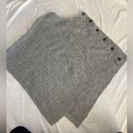 Orvis  Gray Buttoned Women's Cable Knit Poncho one size Cabincore Photo 0
